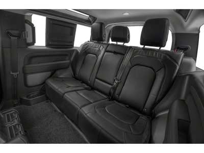 2025 Land Rover Defender 90 S