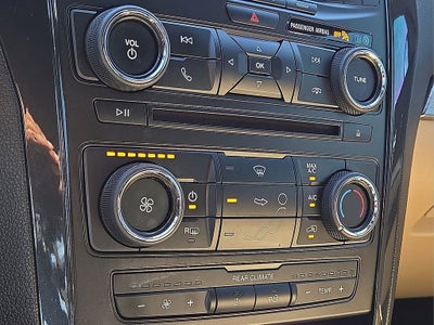 2017 Ford Explorer Base