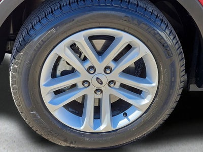 2017 Ford Explorer Base