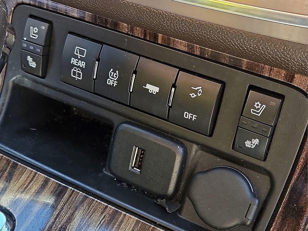 2015 GMC Acadia Denali