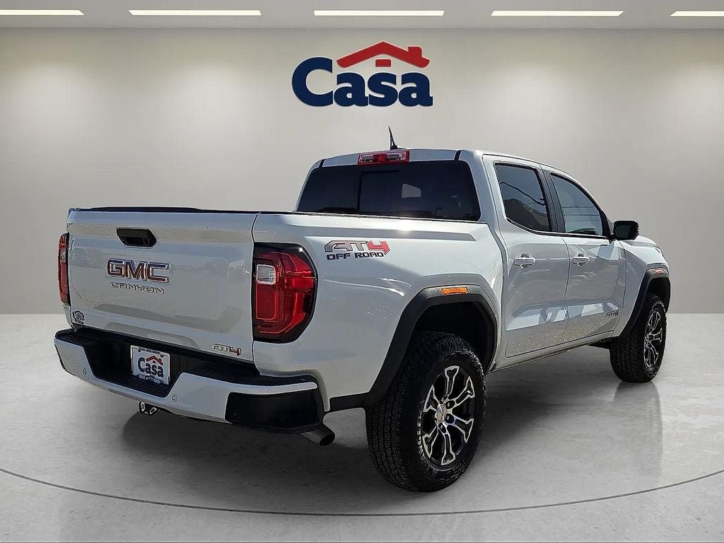 2024 GMC Canyon AT4