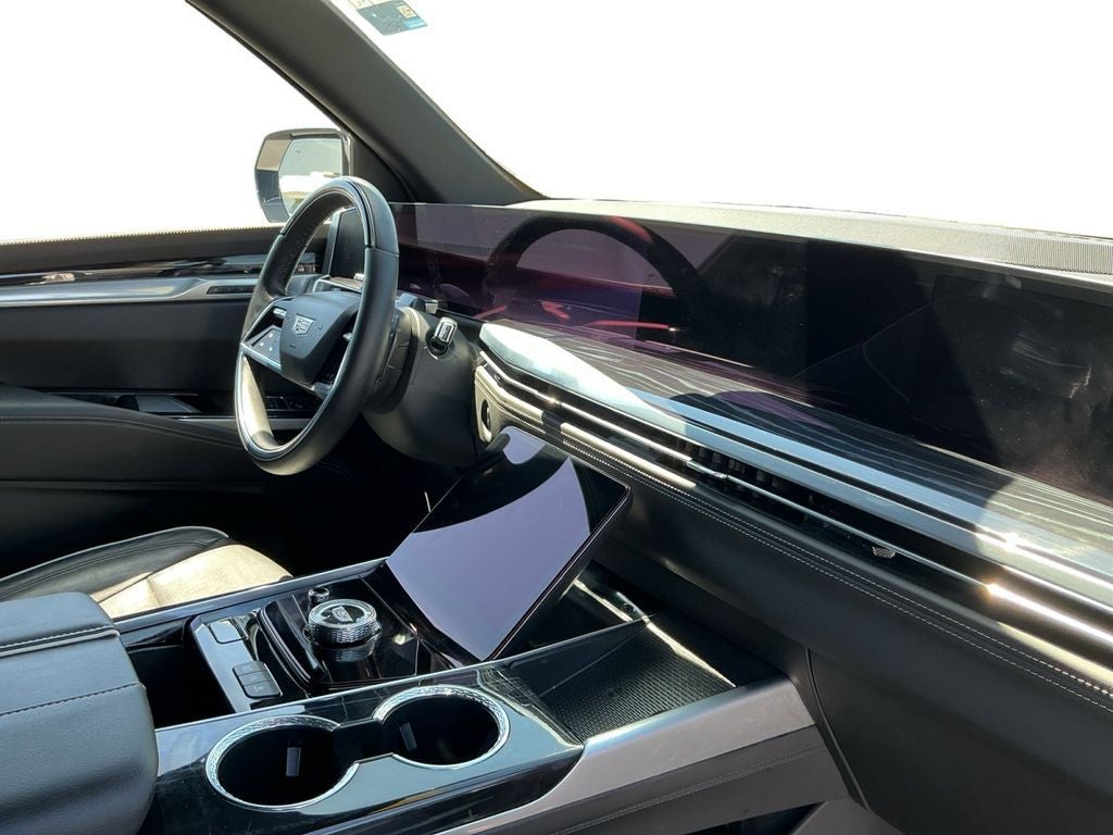 2025 Cadillac Escalade Sport