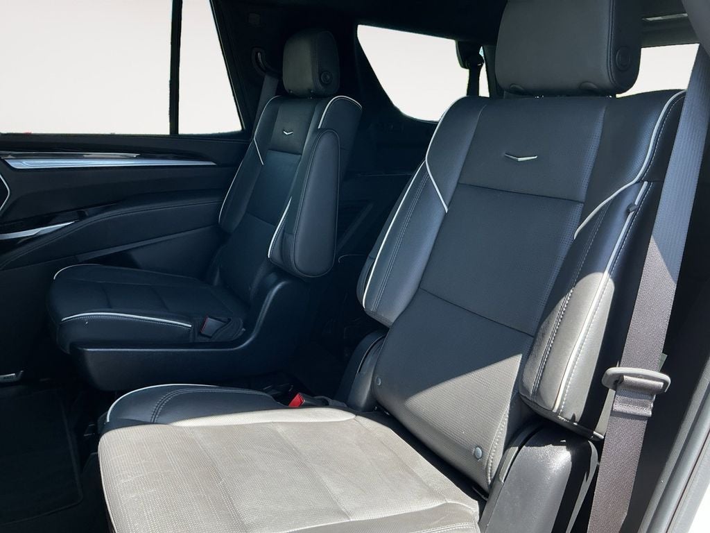 2025 Cadillac Escalade Sport