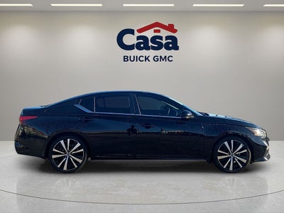 2022 Nissan Altima 2.0 SR