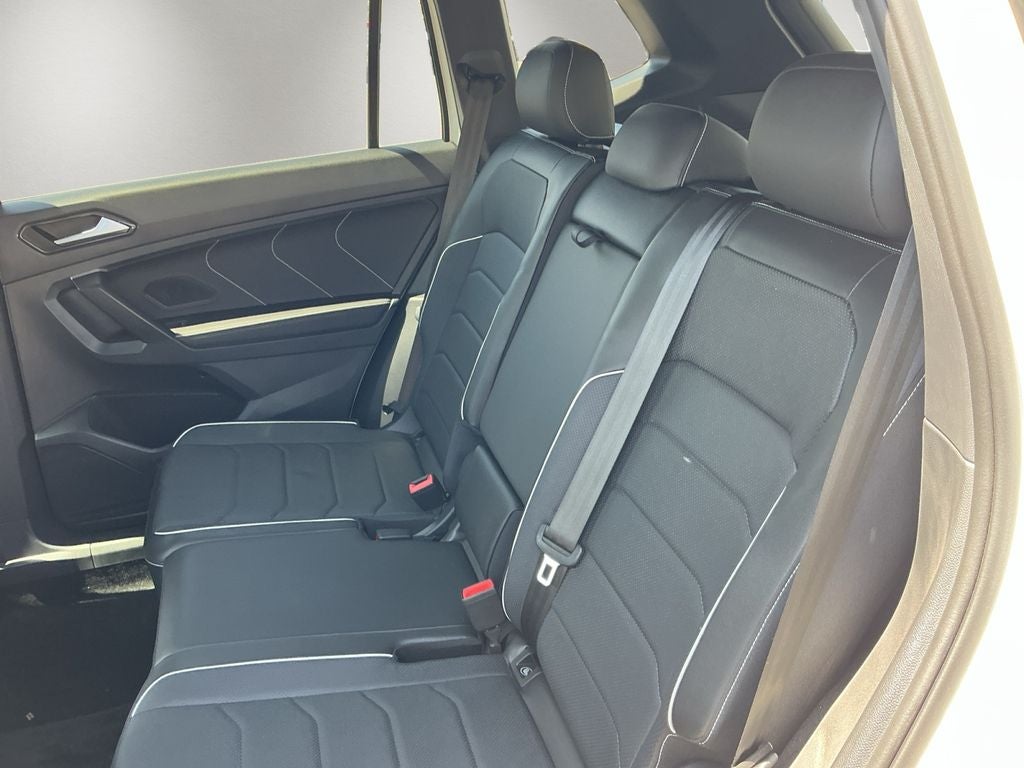 2024 Volkswagen Tiguan 2.0T SEL R-Line