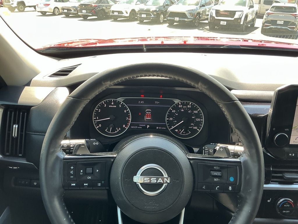 2024 Nissan Pathfinder SL