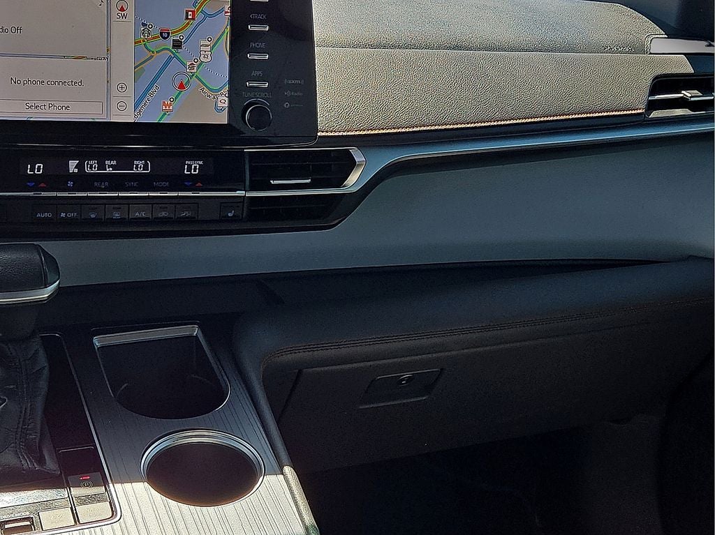 2021 Toyota Sienna XSE 7 Passenger