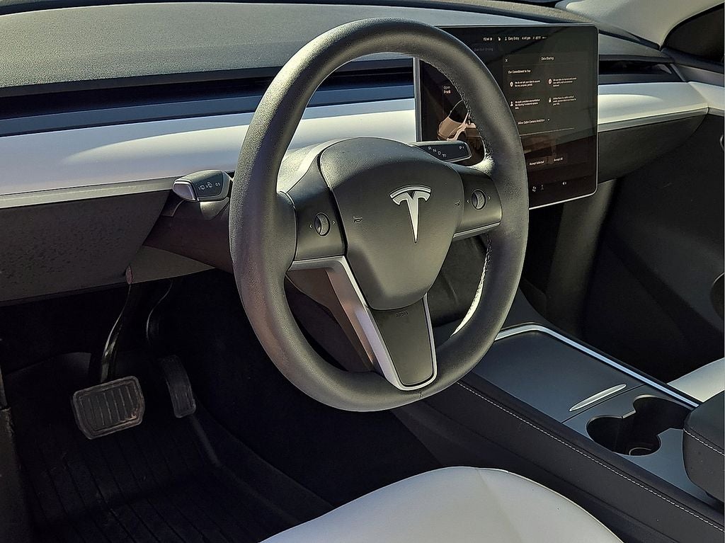 2025 Tesla Model Y Long Range