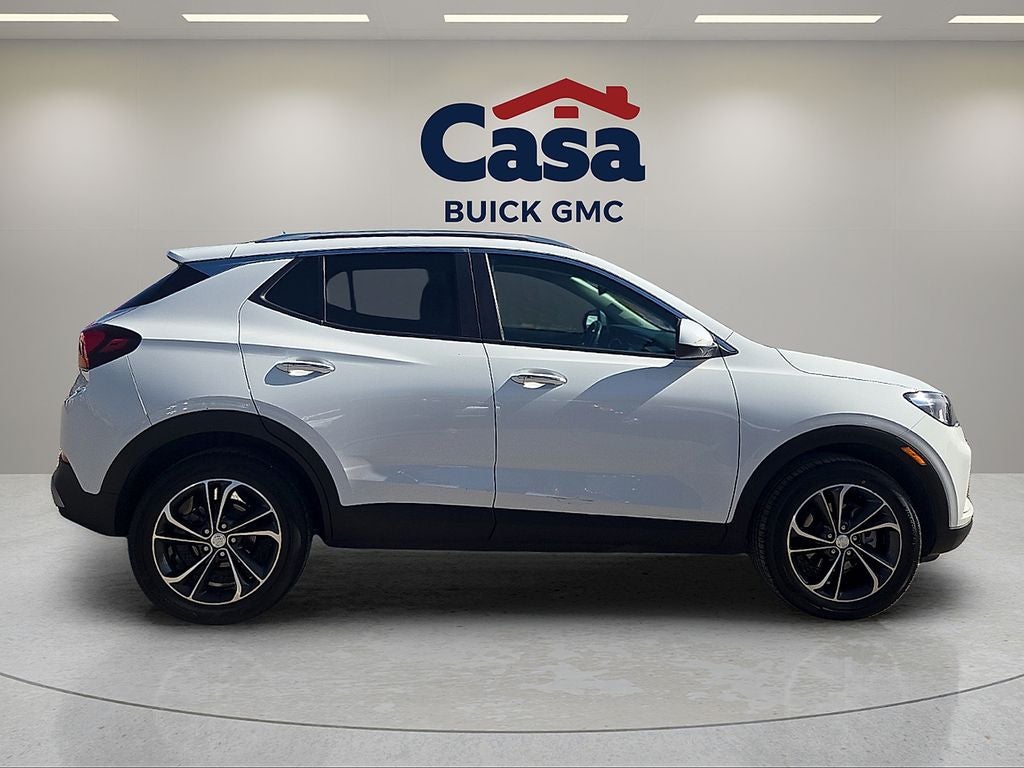 2022 Buick Encore GX Select