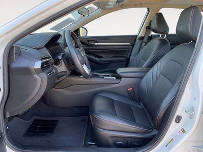 2024 Nissan Altima 2.0 SR