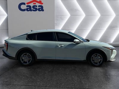 2025 Kia K4 LXS