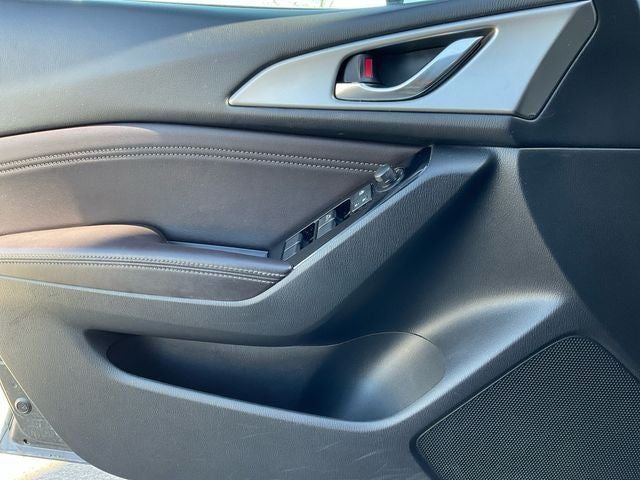 2018 Mazda Mazda3 4-Door Touring