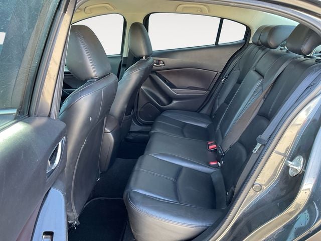 2018 Mazda Mazda3 4-Door Touring