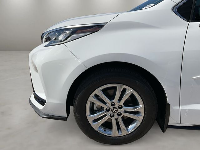 2023 Toyota Sienna XSE