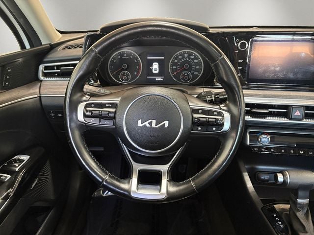 2022 Kia K5 EX