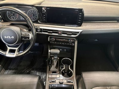 2022 Kia K5 EX