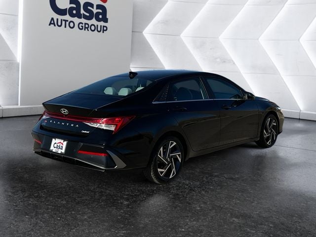 2024 Hyundai Elantra Limited