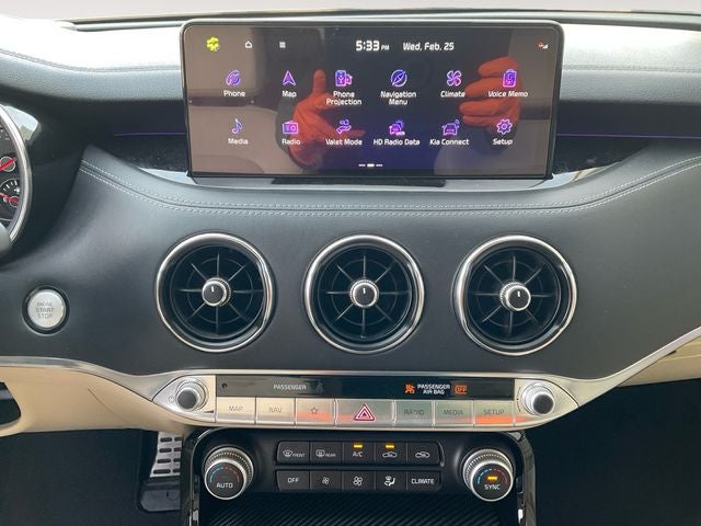 2023 Kia Stinger GT2