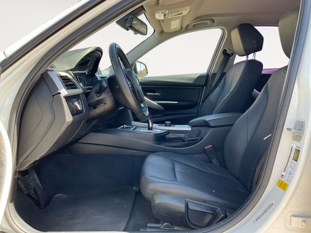 2018 BMW 3 Series 320i