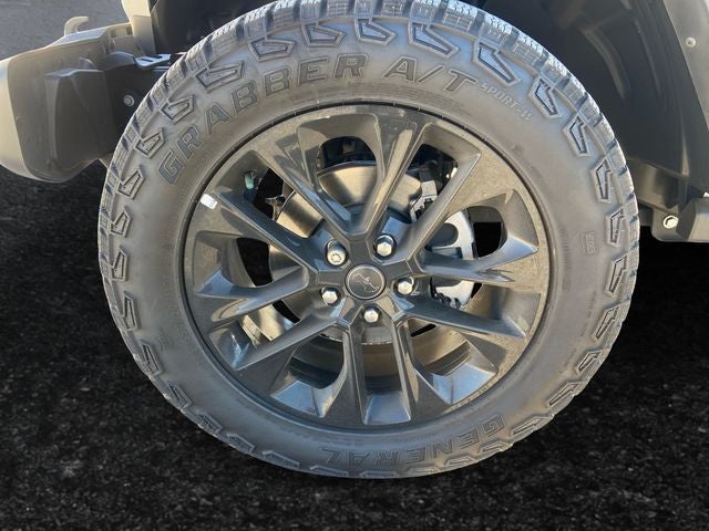 2024 Jeep Gladiator Nighthawk