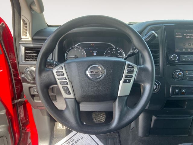 2022 Nissan Titan SV