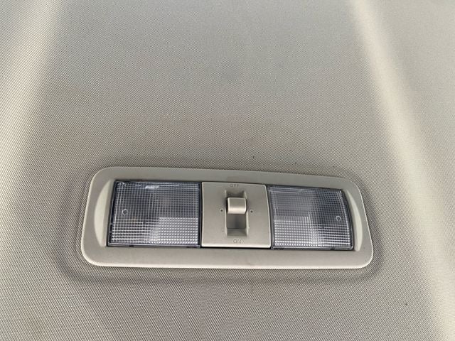 2022 Nissan Titan SV