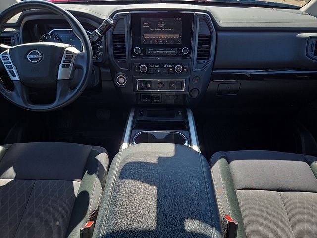 2024 Nissan Titan SV