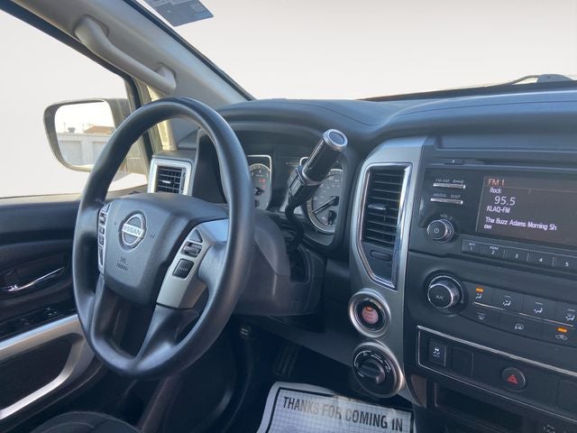 2018 Nissan Titan SV