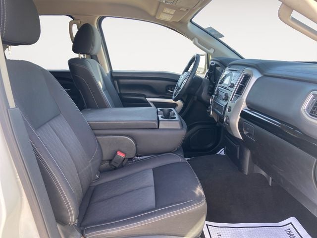 2018 Nissan Titan SV