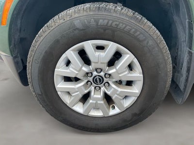 2024 Nissan Frontier SV