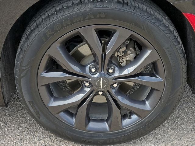 2020 Chrysler Pacifica Touring
