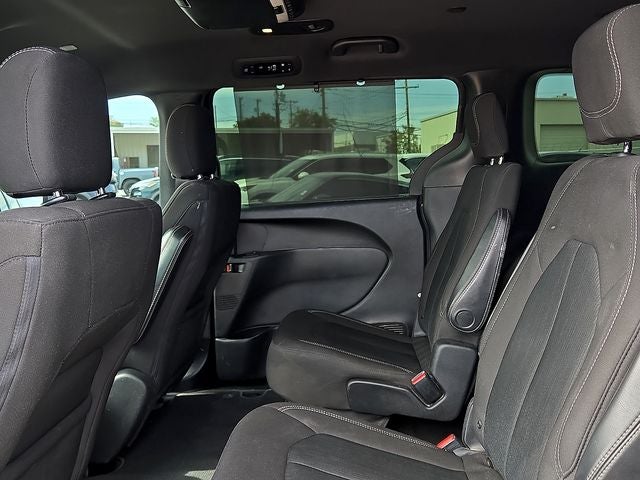 2020 Chrysler Pacifica Touring