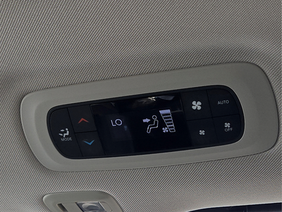 2018 Chrysler Pacifica Hybrid Limited