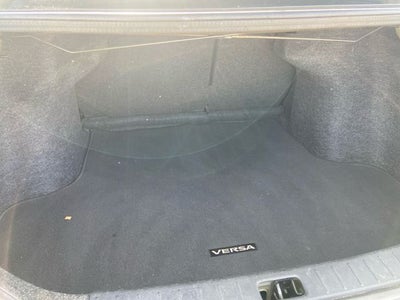 2019 Nissan Versa 1.6 SV Nissan Certified Select