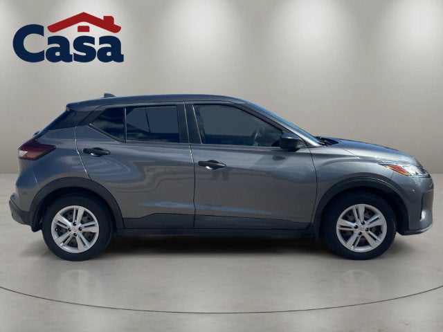 2022 Nissan Kicks S