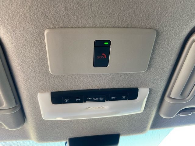 2024 Nissan Kicks SR Nissan Certified