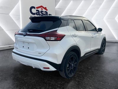 2023 Nissan Kicks SR