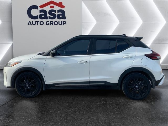 2023 Nissan Kicks SR