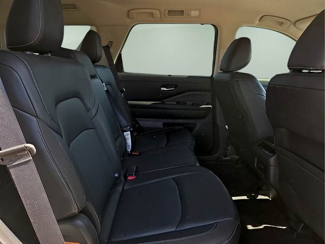 2024 Nissan Pathfinder SL Nissan Certified