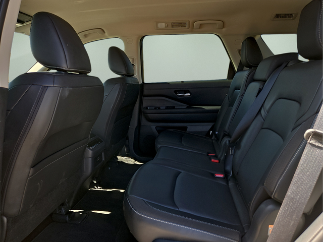 2024 Nissan Pathfinder SL Nissan Certified