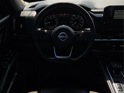 2024 Nissan Pathfinder SL Nissan Certified