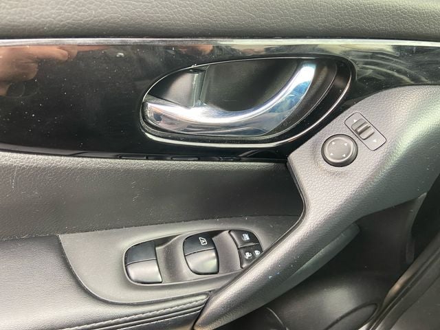 2020 Nissan Rogue Sport SV