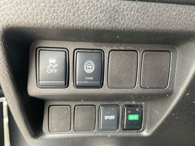 2020 Nissan Rogue Sport SV