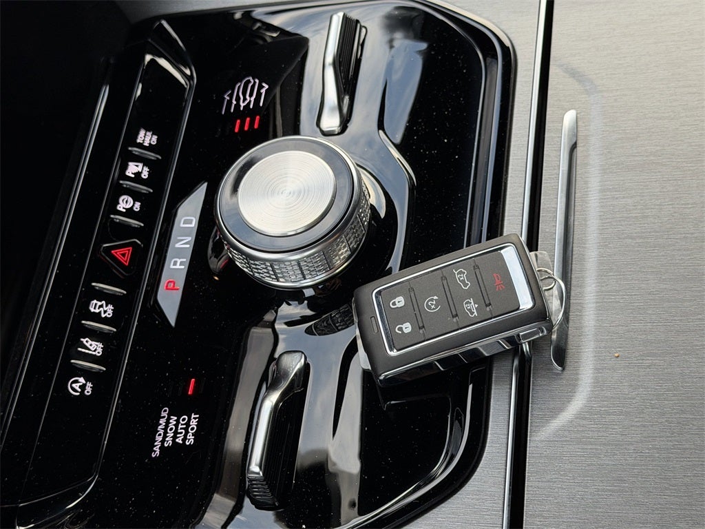 2026 Jeep Grand Wagoneer Limited Reserve