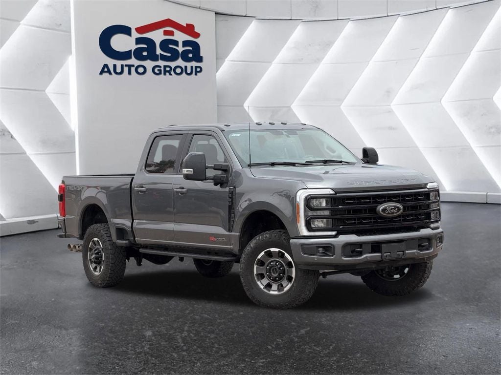 2023 Ford F-350SD Lariat