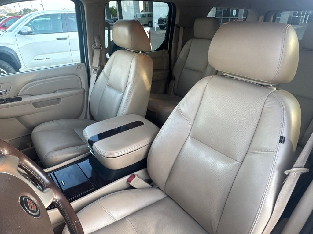 2011 Cadillac Escalade ESV Premium
