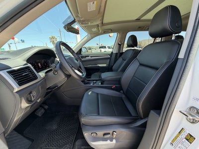 2022 Volkswagen Atlas 3.6L V6 SE w/Technology