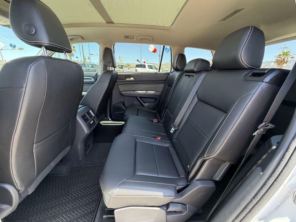 2022 Volkswagen Atlas 3.6L V6 SE w/Technology