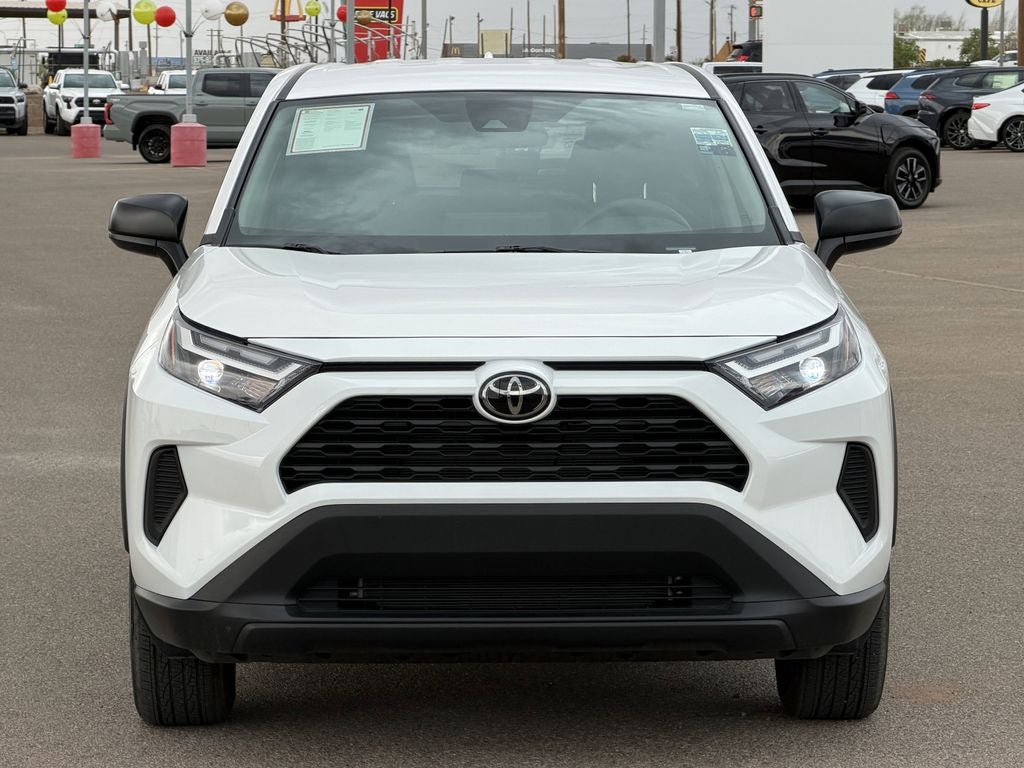 2023 Toyota RAV4 LE