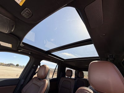 2022 Lincoln Navigator L Reserve